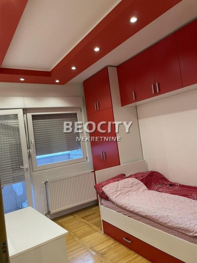 Novi Sad, Podbara, Patrijarha Čarnojevića, 2. 0, 50m2, 500EUR