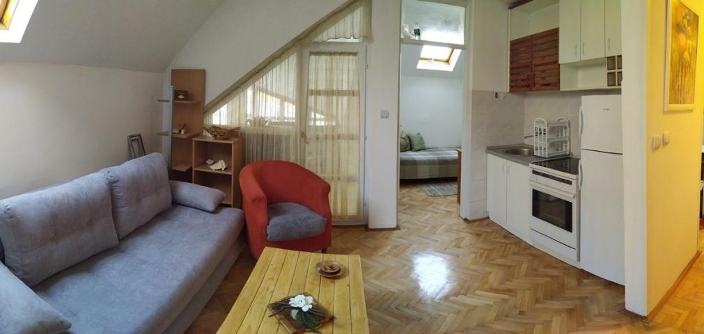 NOVI SAD - BULEVAR - 54. 00 m2