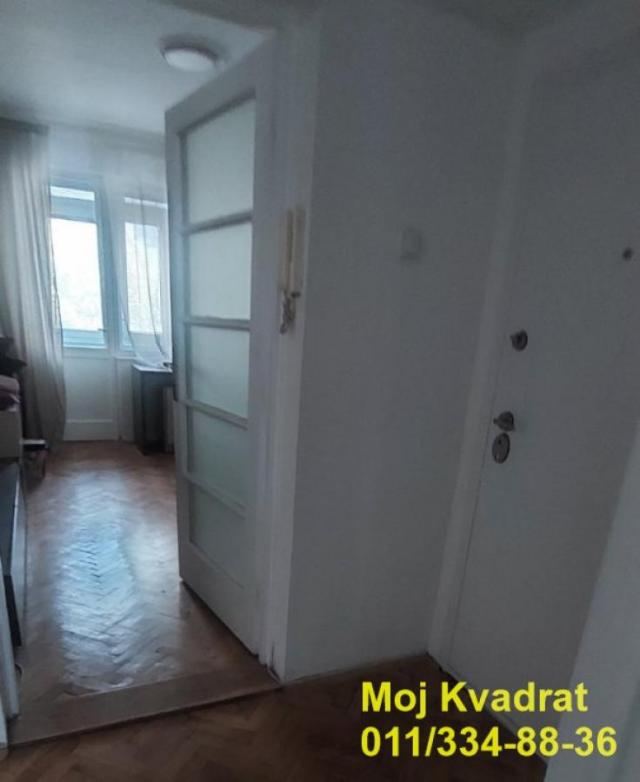 Voždovac, Fon - Vojvode Stepe, 70m2