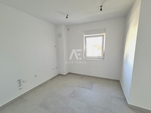 Čižići, apartment on the second floor with a sea view! ID 553