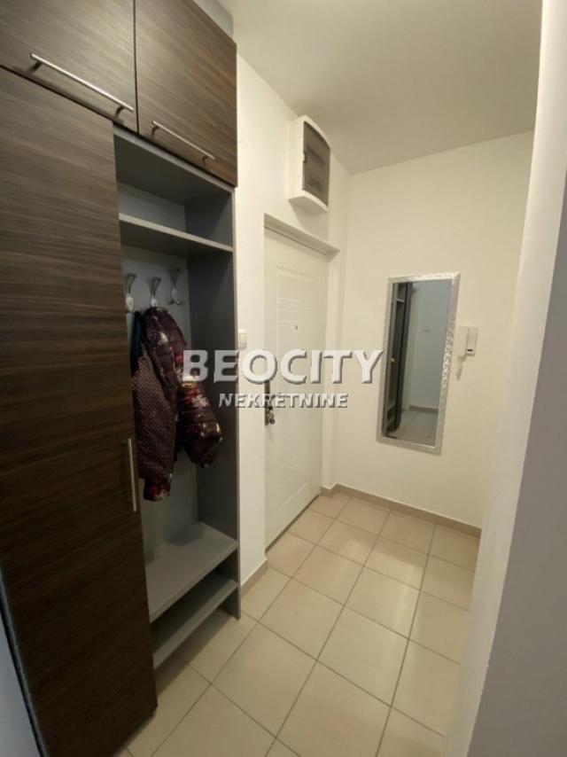 Novi Sad, Bulevar Evrope, Romanijska, 1. 5, 37m2, 500EUR