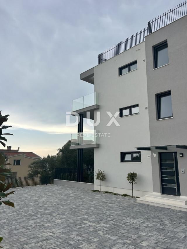 ZADAR, KOŽINO - Penthouse 90 m vom Meer entfernt