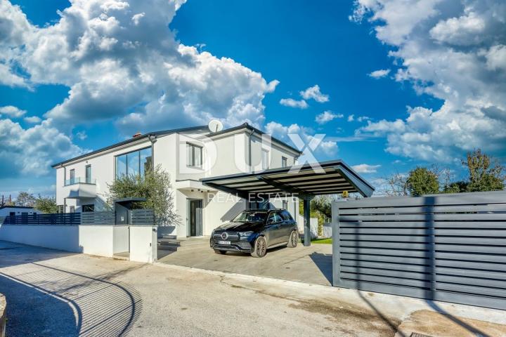 ISTRIEN, ROVINJ – Moderne Familienvilla in Stadtnähe in einem ruhigen Teil von Rovinj