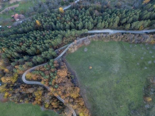 Prodaje se polj. gazdinstvo sa 3 objekta , 4, 76 ha, Čauševići, Prijepolje