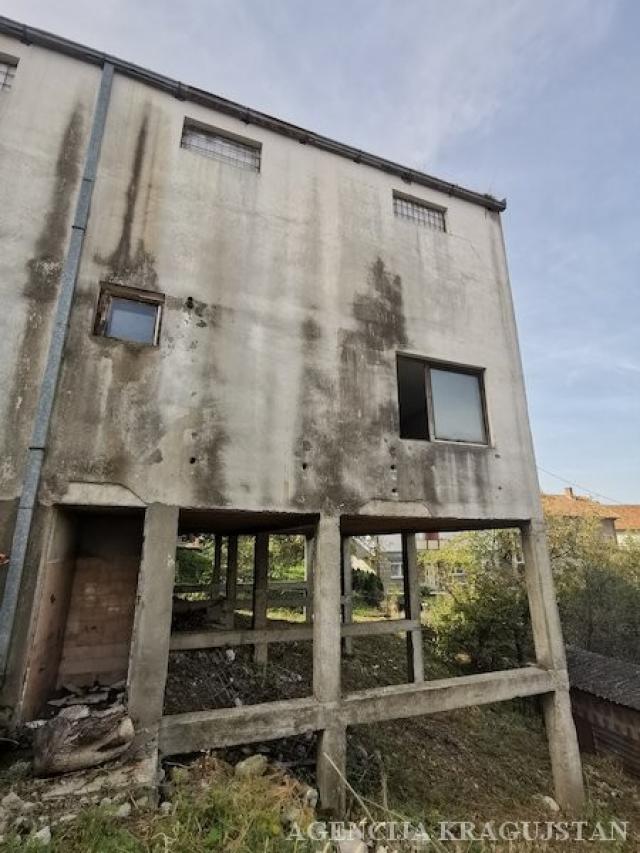 Prodaja, Lokal, 730. 00m2 , Stanovo