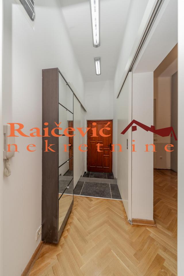 VRACAR KALENIC 40m2 , 125000e