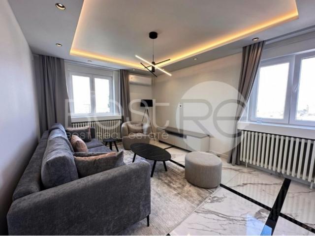 Recently renovated apartment with panoramic view