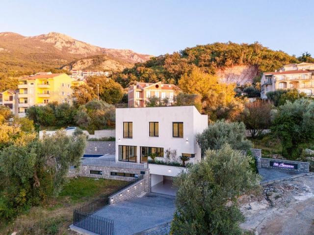 Villa Primavera 240m2, Budva