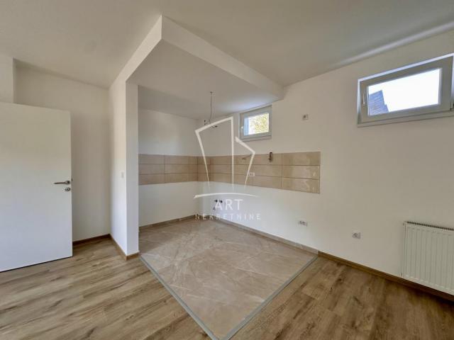 Stara Pazova, lux novogradnja, 88m2 ID#9281