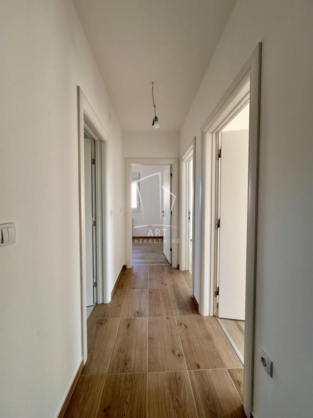 Stara Pazova, lux novogradnja, 88m2 ID#9281