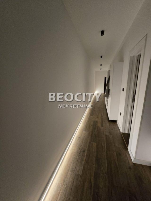 Novi Sad, Novo Naselje, Slobodana Selenića, 4. 0, 89m2, 330000EUR