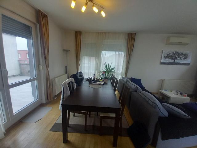 Novi Zagreb, Odra, penthouse s dvije terase, parking