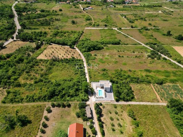 Zadar, Nin - Villa mit Pool