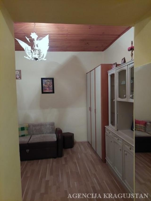 Prodaja, Stan, 36. 00m2 , Centar