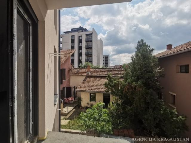 Prodaja, Stan, 39. 00m2 , Centar