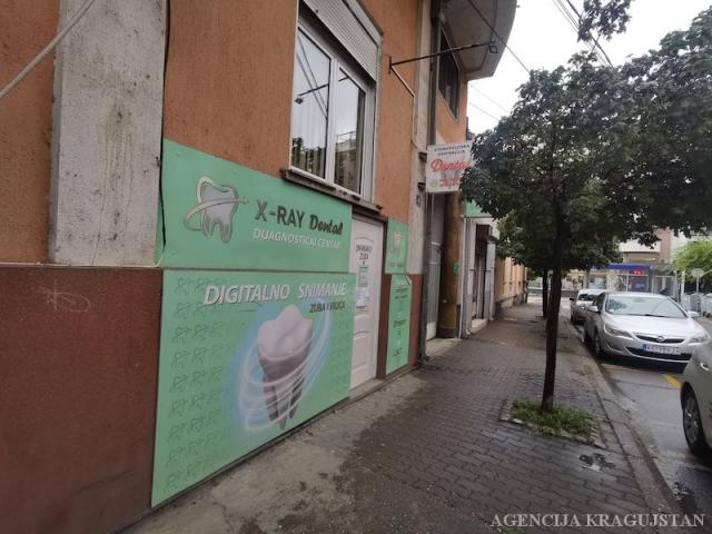 Izdavanje, Lokal, 80. 00m2 , Centar