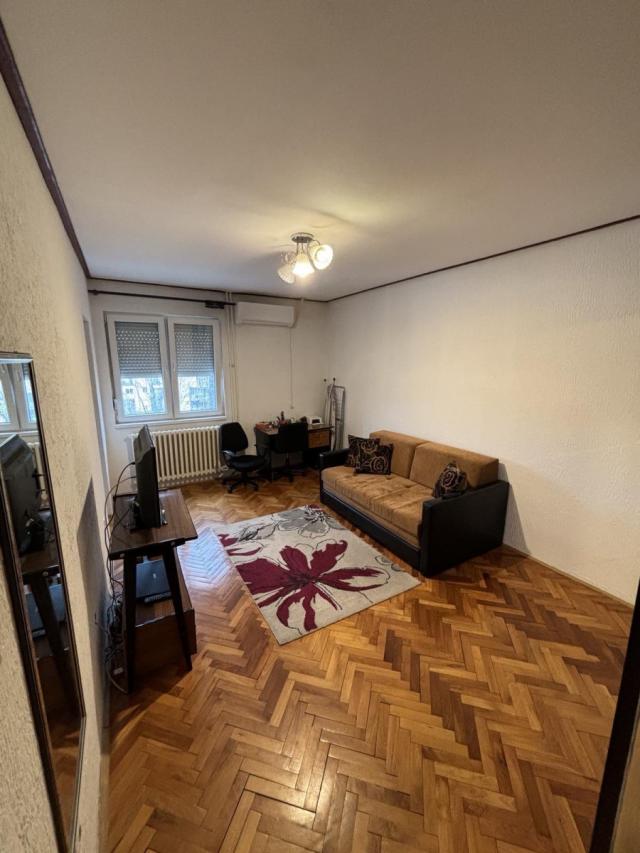 NOVI SAD - SAJAM - 26. 00 m2