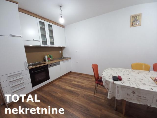 KUćA PETROVARADIN, 267800€