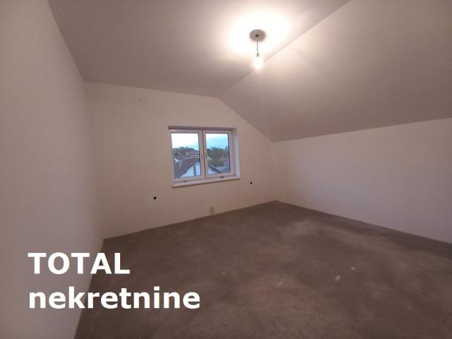 KUćA PETROVARADIN, 267800€