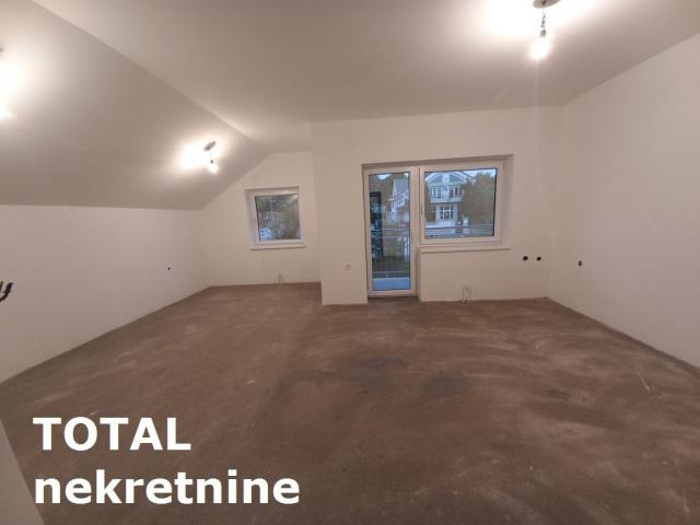 KUćA PETROVARADIN, 267800€