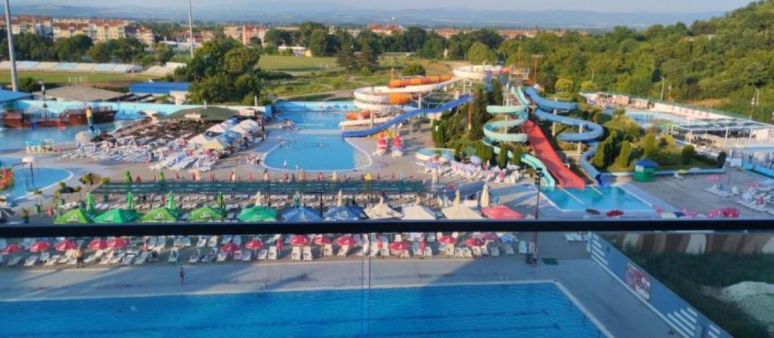 Potpuno namešten jednosoban stan sa pogledom na Aqua park