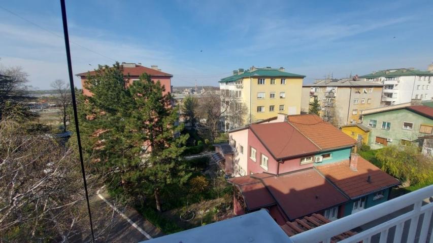 Beograd - Karabuma - Patrisa Lumumbe, 1, 5 s, 45 m2, namešten