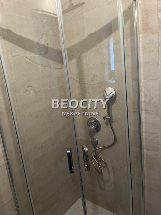 Novi Sad, Sremska Kamenica, , 5. 0, 247m2, 2400EUR