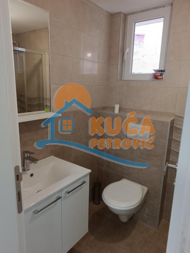 Izdaje se duplex lux stan u Duvaništu!