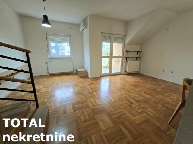 4 Četvorosoban stan NOVI SAD, 149500€