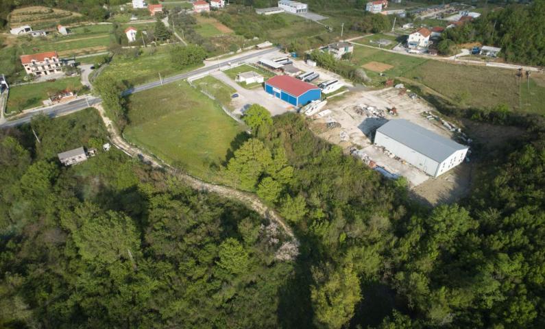 Na prodaju građevinski plac 2483m2, Radanovići (Kotor)