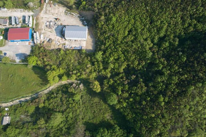 Na prodaju građevinski plac 2483m2, Radanovići (Kotor)