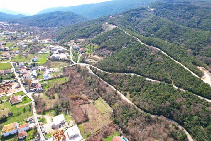Urbanizovana parcela 9526m2 u Radanovićima, Kotor - sa kućom, vodom i strujom