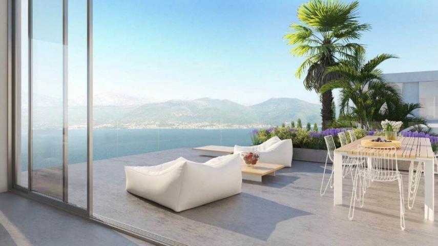 Tivat, Krašići – Duplex dvosoban apartman  111. 2m2  sa otvorenim pogledom na more u novom kompleksu