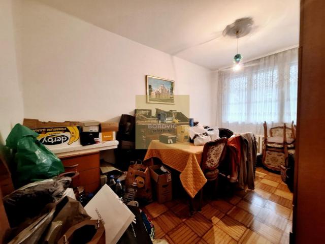 Miljakovac, 79m2, Borska, 1. sprat