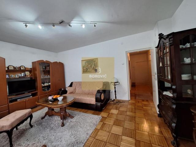 Miljakovac, 79m2, Borska, 1. sprat