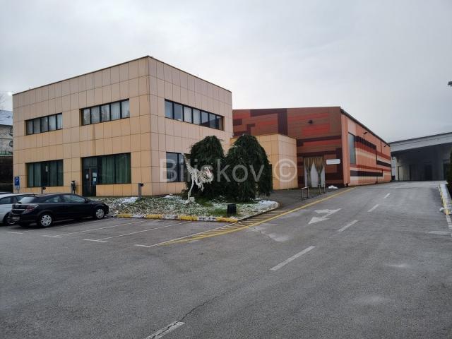 Samobor, proizvodno skladišni prostor 8.200m2, zemljište 15.000m2