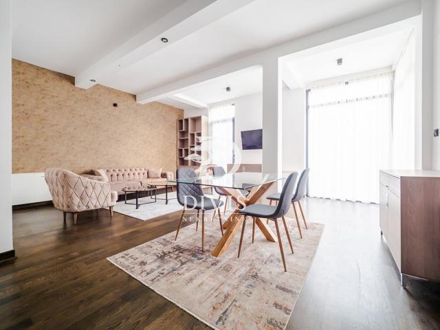 Prodajemo nov, namešten, 3. 0 stan na Senjaku, 84m2, garaža