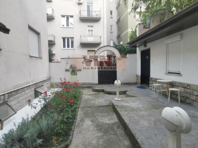 VRACAR 50m2 , 350e
