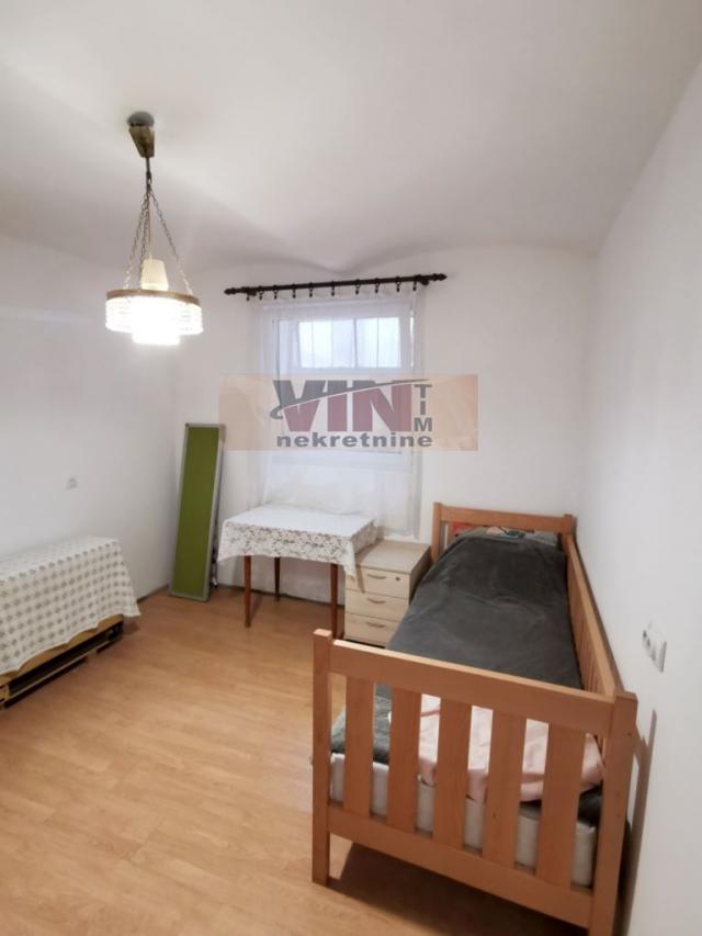 VRACAR 50m2 , 350e