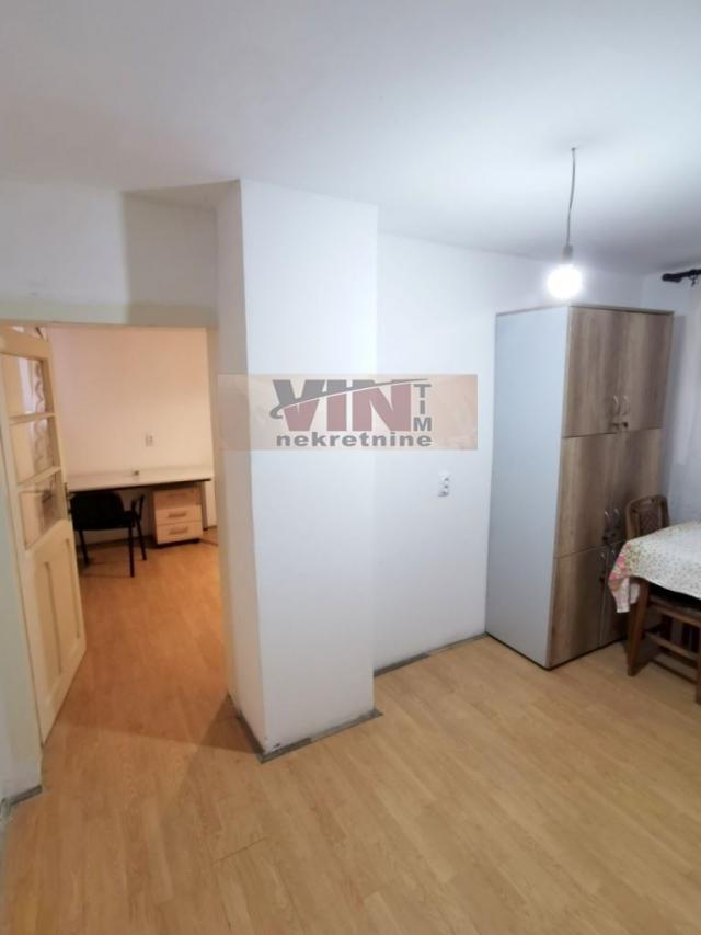 VRACAR 50m2 , 350e