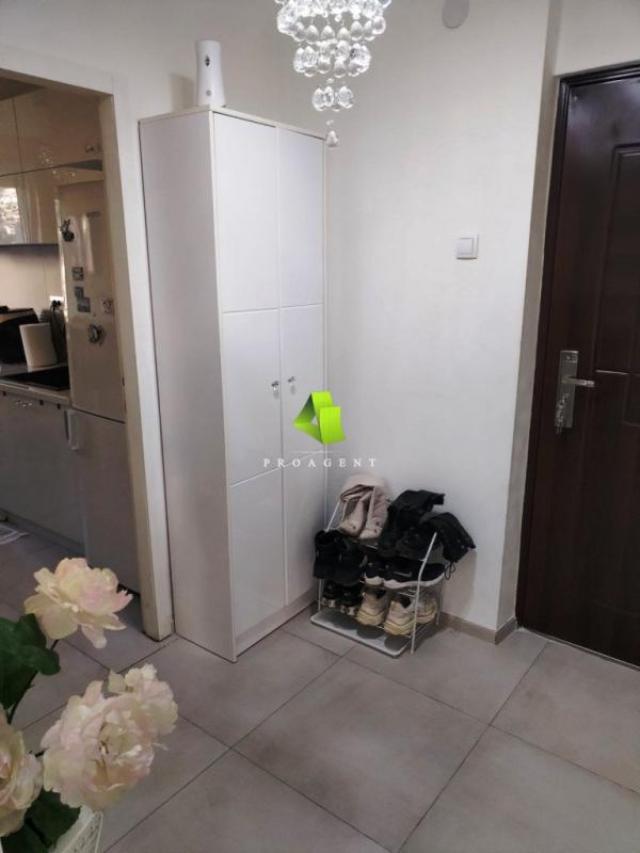 Lux renoviran jednoiposoban stan na odličnoj lokaciji, Bulevar Nemanjića ID#6109