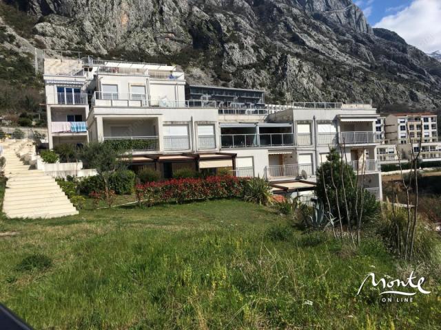 Zemljište u Dobroti – gotov projekat za hotelijerstvo