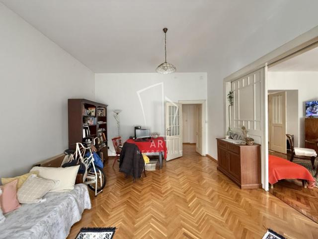 Kneza Miloša, salonski stan, mereno 104m2 ID#10209