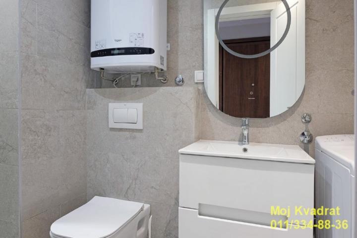 Vračar, Crveni krst - Sazonova, 53m2
