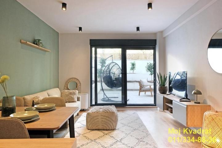 Vračar, Crveni krst - Sazonova, 53m2