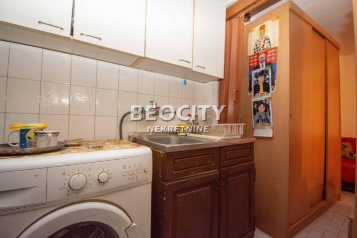 Stari grad, Dorćol, Hercega Stjepana, 2. 0, 28m2, 88000EUR