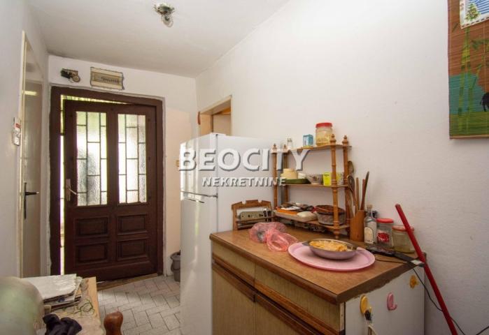 Stari grad, Dorćol, Hercega Stjepana, 2. 0, 28m2, 88000EUR