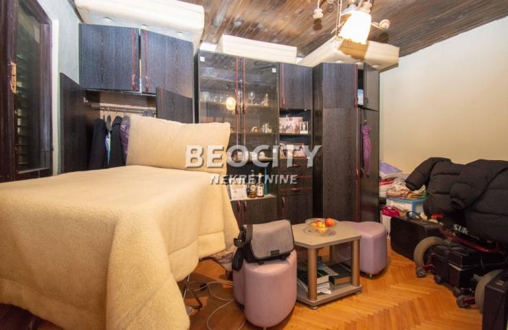 Stari grad, Dorćol, Hercega Stjepana, 2. 0, 28m2, 88000EUR