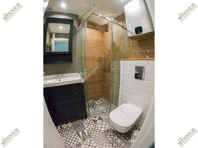 Izdavanje kancelarije Zemun 180m2 8. 0 ID#1372