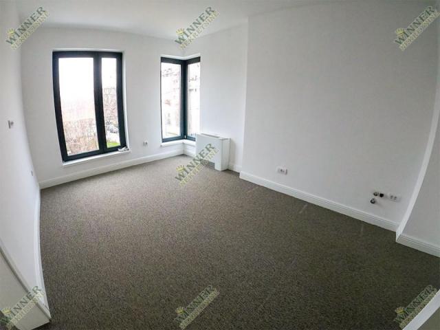 Izdavanje kancelarije Zemun 180m2 8. 0 ID#1372